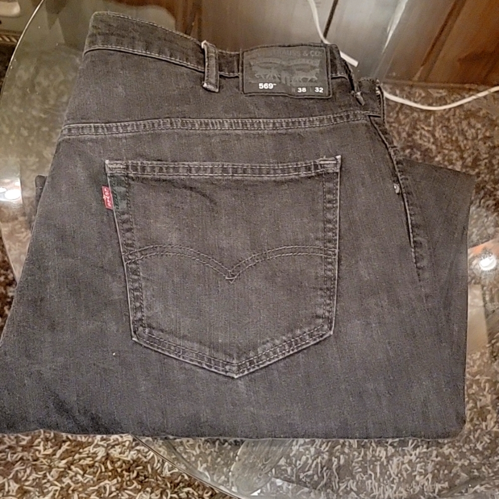 Levi jeans